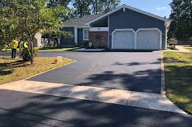  Staples, CT Driveway Paving Services Pros